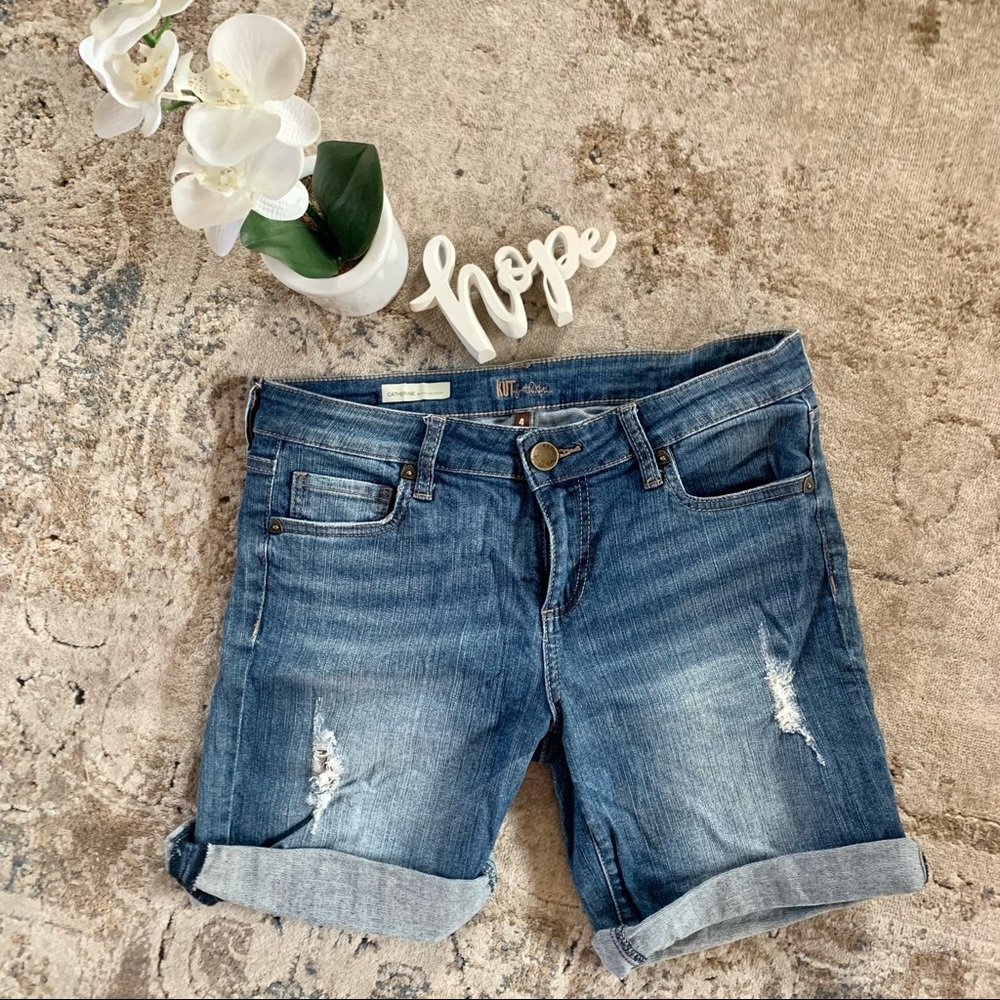 Kut From the Kloth Cathrine Boyfriend Short